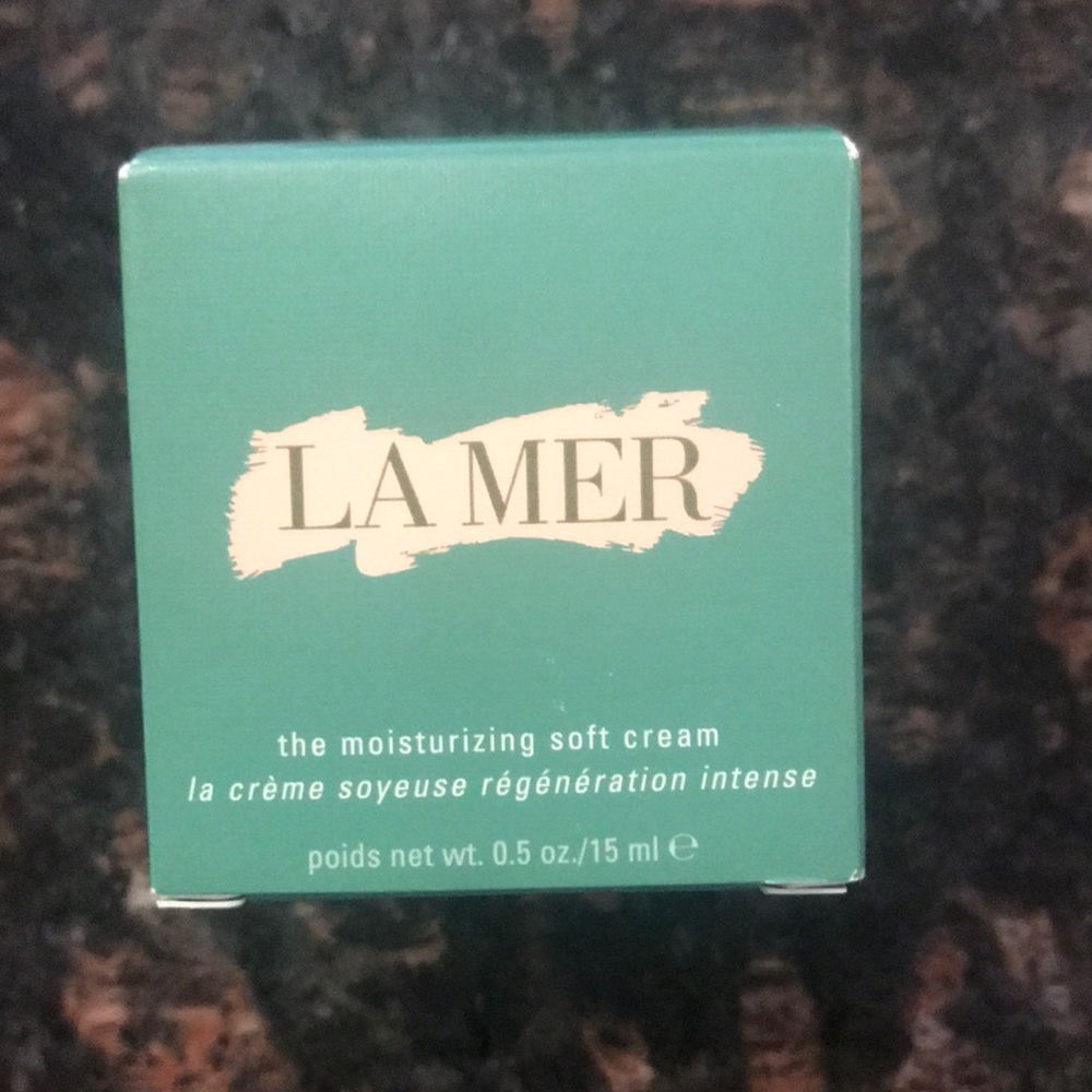 NEW, UNUSED LA MER SOFT CREAM
